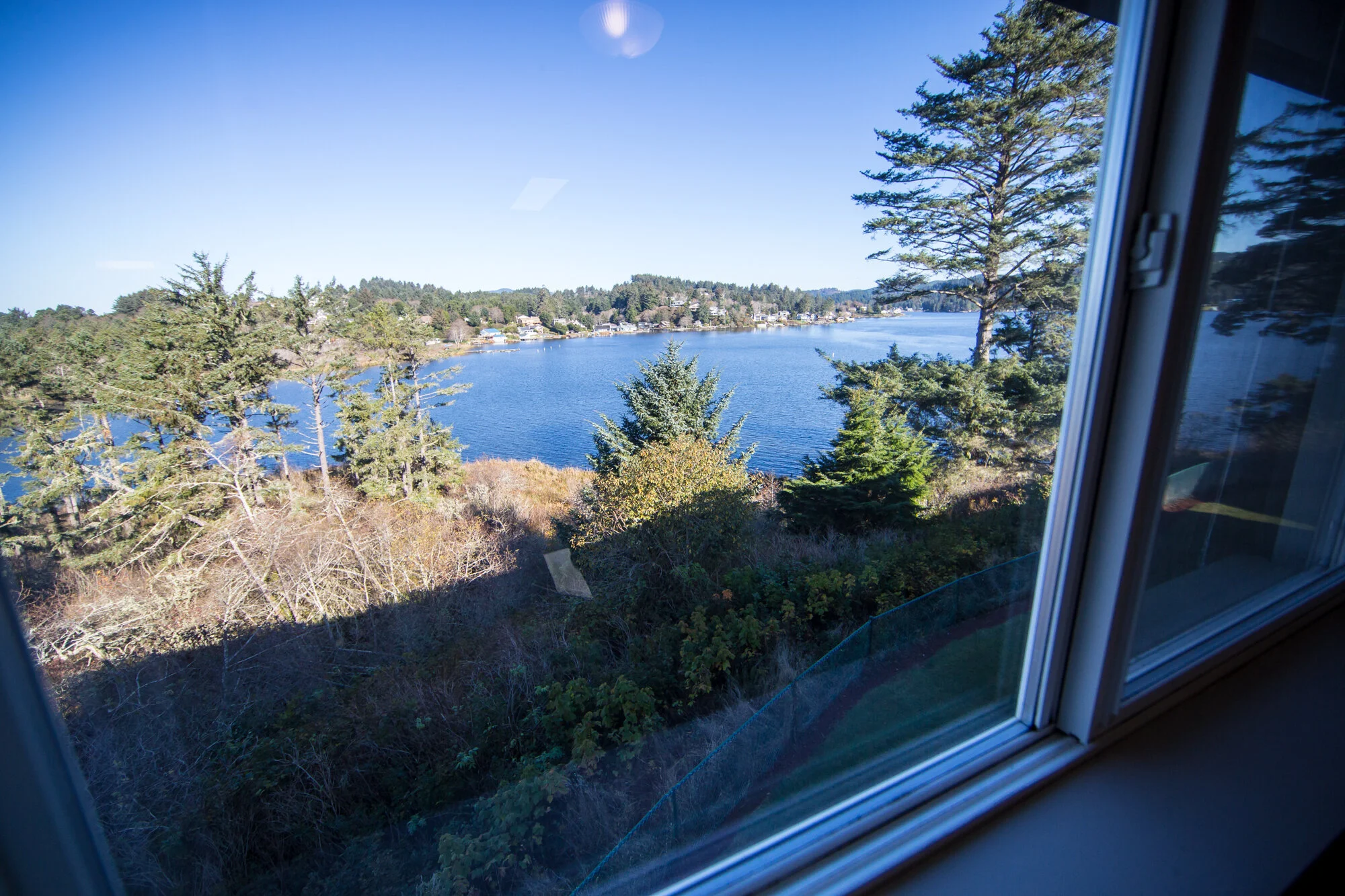 Views — Lakepointe 17