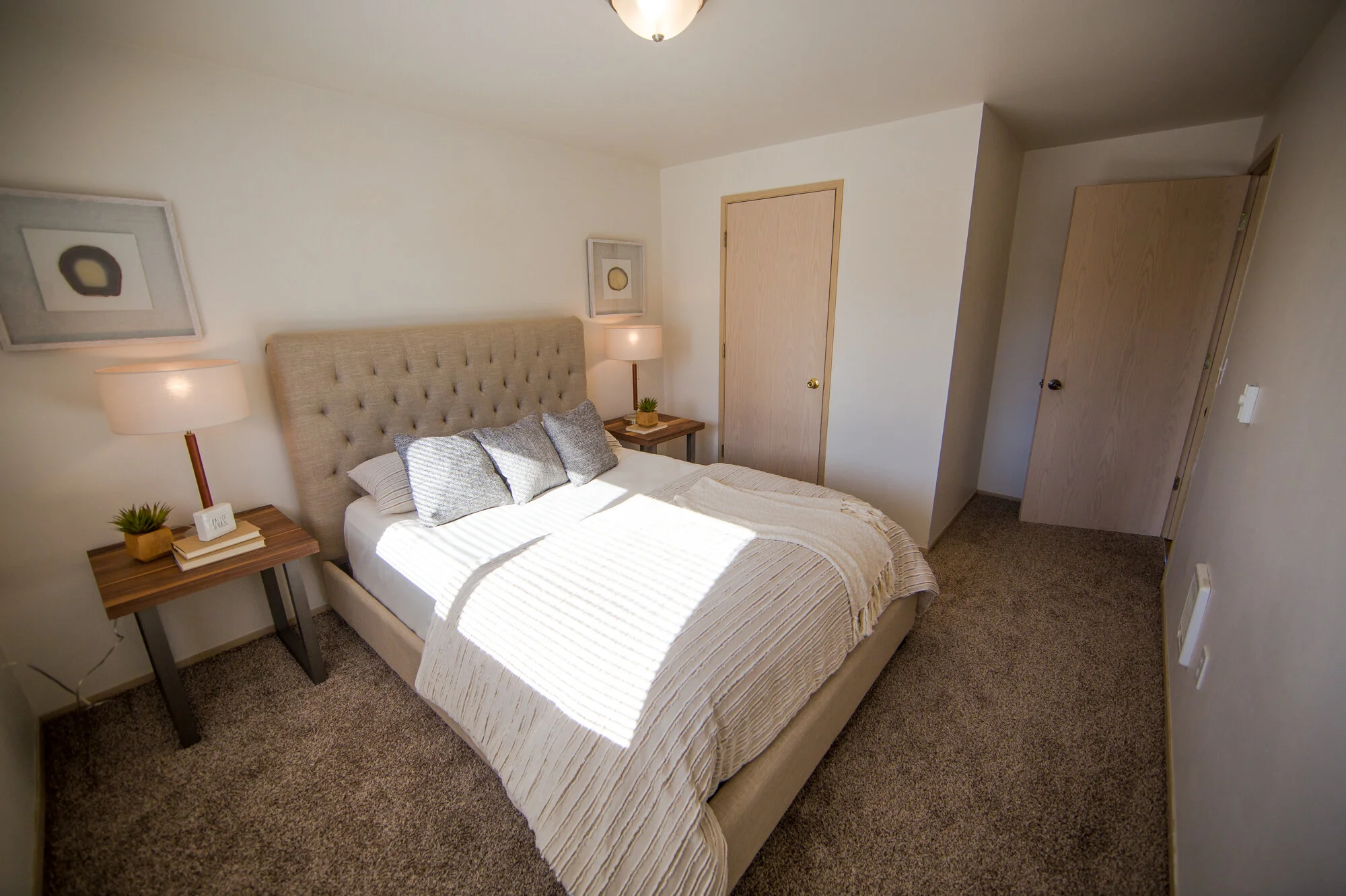 Bedroom — Lakepointe 30